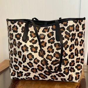 Coach large leopard tote
